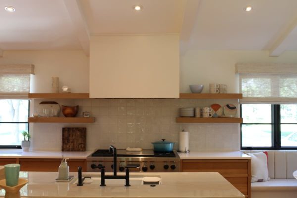 Georgie oven wall Georgie oven wall