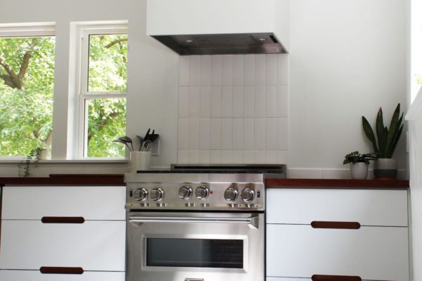 Bustos Oven V Bustos Oven V
